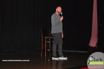 Cineplus Emacite inicia shows de comédia stand-up (5)