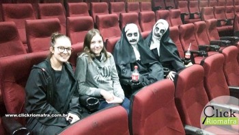 Cineplus Emacite recebeu a visita de dois Valak´s (A Freira) Foto Click Riomafra (11)