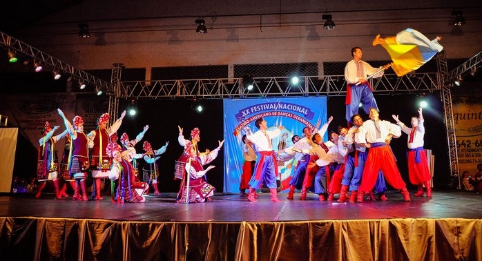 III Noite Cultural Ucraniana no Cineplus Emacite