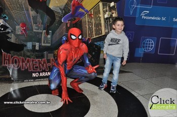 Fotos com o Homem-Aranha no Cineplus Emacite Dia 5 (1)