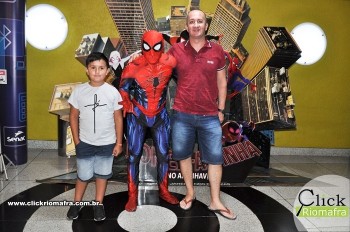 Fotos com o Homem-Aranha visita no Cineplus Emacite Dia 02 (3)