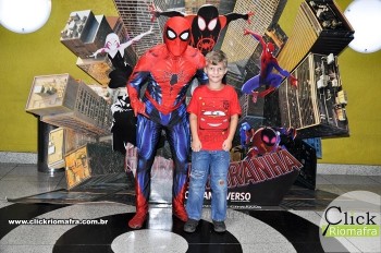 Fotos com o Homem-Aranha visita no Cineplus Emacite Dia 02 (4)