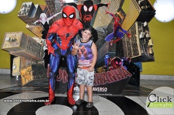 Fotos com o Homem-Aranha visita no Cineplus Emacite Dia 02 (5)