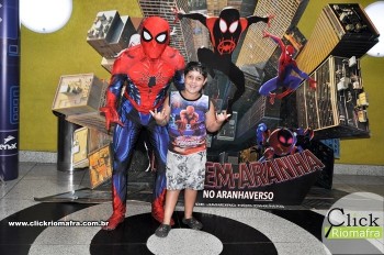 Fotos com o Homem-Aranha visita no Cineplus Emacite Dia 02 (7)