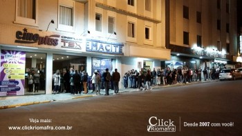 Distribuidora de Bebidas Pampas leva personagens do filme Vingadores ao Cineplus Emacite (114)