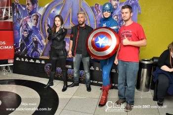 Distribuidora de Bebidas Pampas leva personagens do filme Vingadores ao Cineplus Emacite (12)