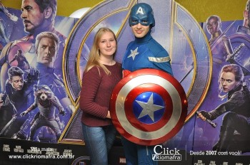 Distribuidora de Bebidas Pampas leva personagens do filme Vingadores ao Cineplus Emacite (120)