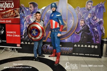 Distribuidora de Bebidas Pampas leva personagens do filme Vingadores ao Cineplus Emacite (156)