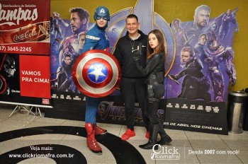 Distribuidora de Bebidas Pampas leva personagens do filme Vingadores ao Cineplus Emacite (158)