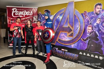 Distribuidora de Bebidas Pampas leva personagens do filme Vingadores ao Cineplus Emacite (20)