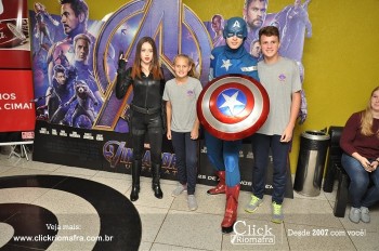 Distribuidora de Bebidas Pampas leva personagens do filme Vingadores ao Cineplus Emacite (24)