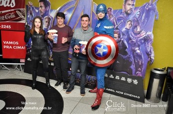 Distribuidora de Bebidas Pampas leva personagens do filme Vingadores ao Cineplus Emacite (32)