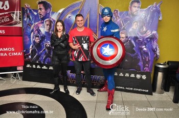 Distribuidora de Bebidas Pampas leva personagens do filme Vingadores ao Cineplus Emacite (37)