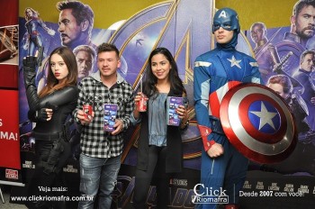 Distribuidora de Bebidas Pampas leva personagens do filme Vingadores ao Cineplus Emacite (69)