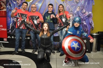 Distribuidora de Bebidas Pampas leva personagens do filme Vingadores ao Cineplus Emacite (72)