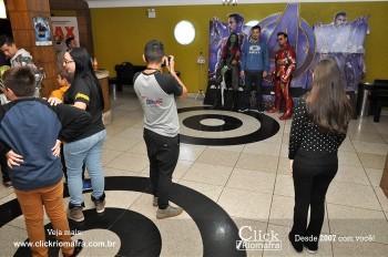 Fotos do Homem de Ferro e Gamora no Cineplus Emacite Click Riomafra (18)