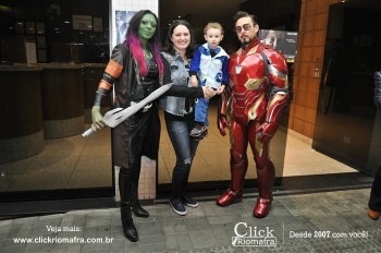 Fotos do Homem de Ferro e Gamora no Cineplus Emacite Click Riomafra (40)