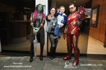 Fotos do Homem de Ferro e Gamora no Cineplus Emacite Click Riomafra (41)