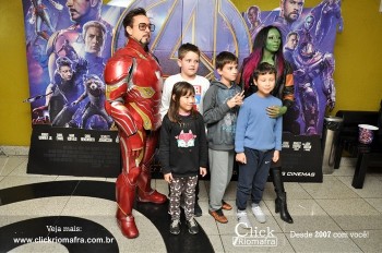 Fotos do Homem de Ferro e Gamora no Cineplus Emacite Click Riomafra (65)