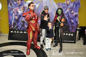 Fotos do Homem de Ferro e Gamora no Cineplus Emacite Click Riomafra (68)