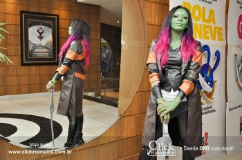 Fotos do Homem de Ferro e Gamora no Cineplus Emacite Click Riomafra (7)