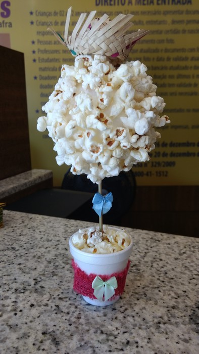 O Cineplus Emacite está em clima de festa junina (2)