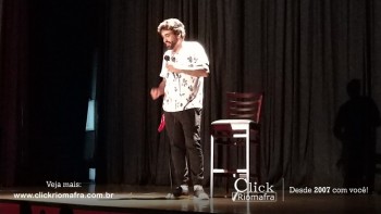Público lota o Cineplus Emacite para o Show de Humor #Pobrice - Click Riomafra (3)