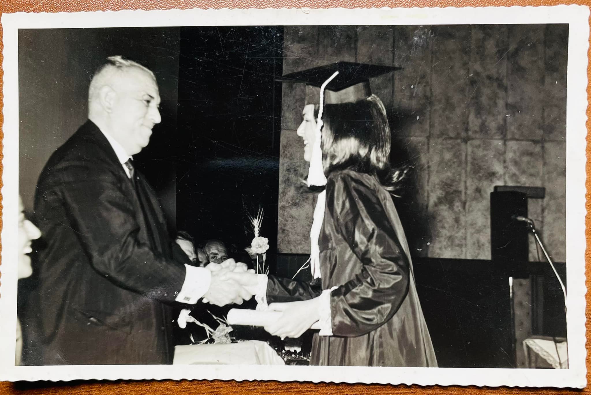Foto histórica Curso Normal do Colégio Barão de Antonina de Mafra no Cine Emacite (1)