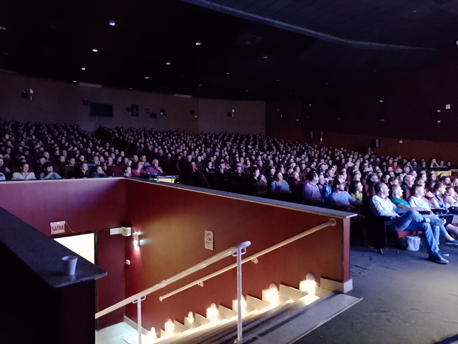 Show de humor com Badin lotou o Cineplus Emacite (1)