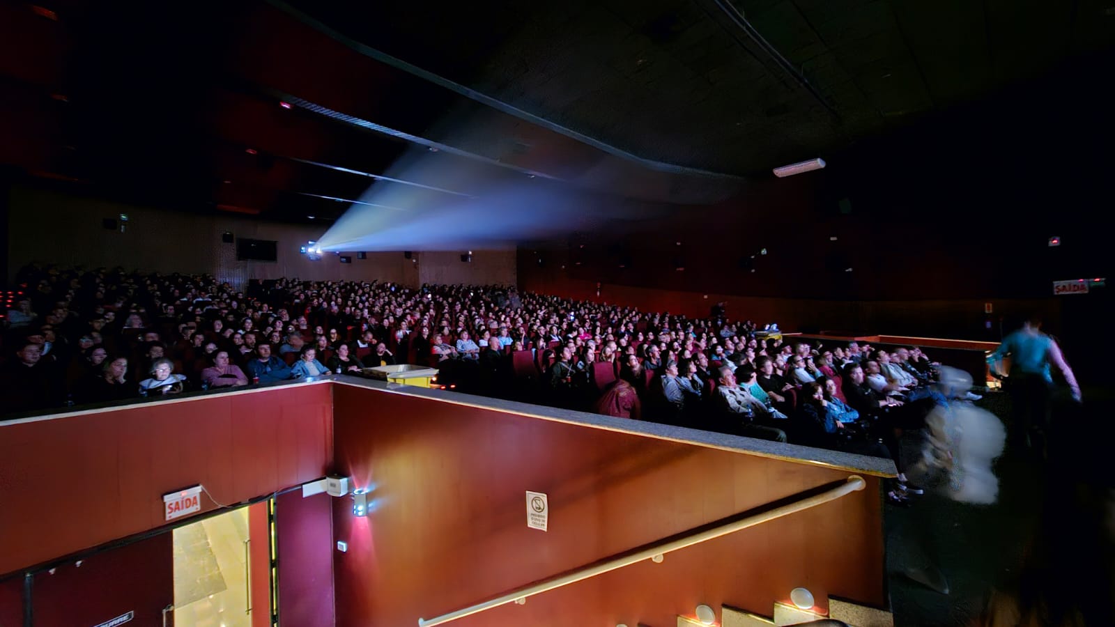 Público lota o Cineplus Emacite para a estreia de Nosso Lar 2 Os Mensageiros (1)