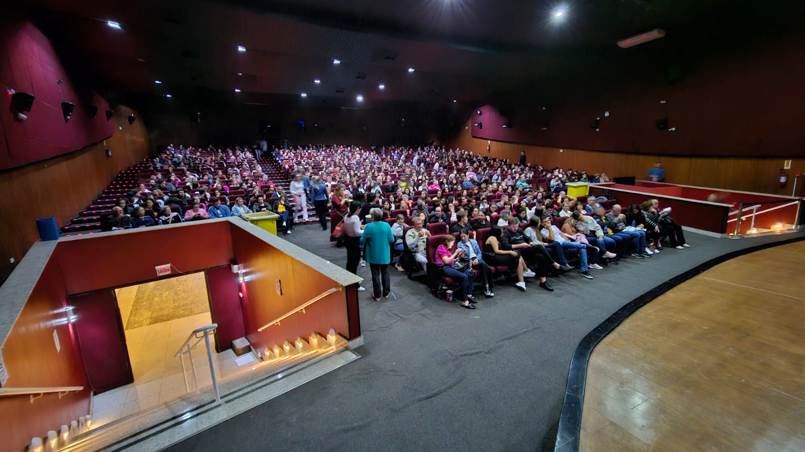 Público lota o Cineplus Emacite para a estreia de Nosso Lar 2 Os Mensageiros (5)