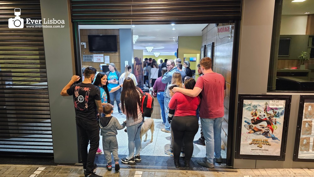 Cinema Azul reúne grande público no Cineplus Emacite (11)