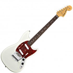 Fender Mustang.