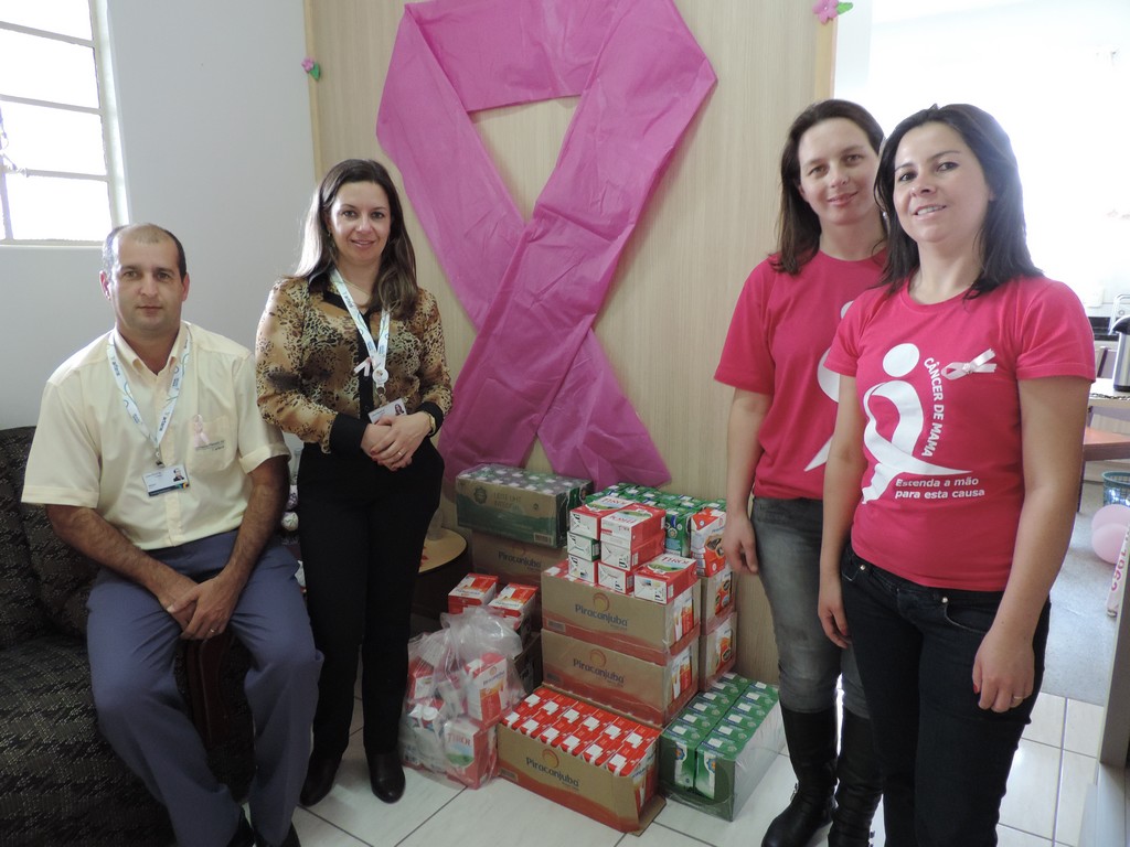 Rede Feminina de Combate ao Câncer de Riomafra recebe doações (2)