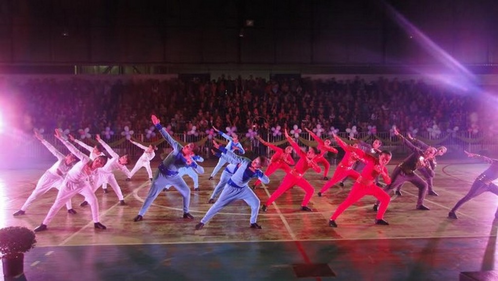 Grupo de dança Ana Zornig é destaque em Rio Negro