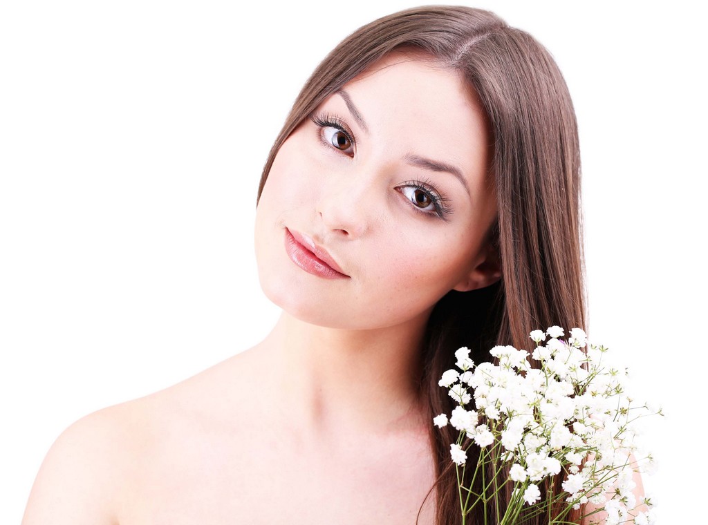 Pele iluminada e recuperação da firmeza dos contornos. Estes são alguns dos resultados que podem ser obtidos através do peeling / GB Imagem