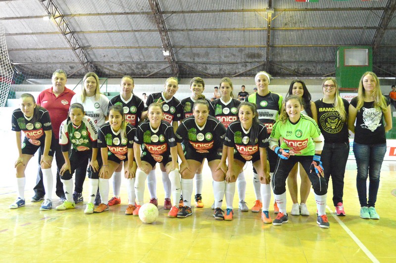 Mafra Futsal Feminino solta o grito de campeão por duas vezes no mesmo final de semana