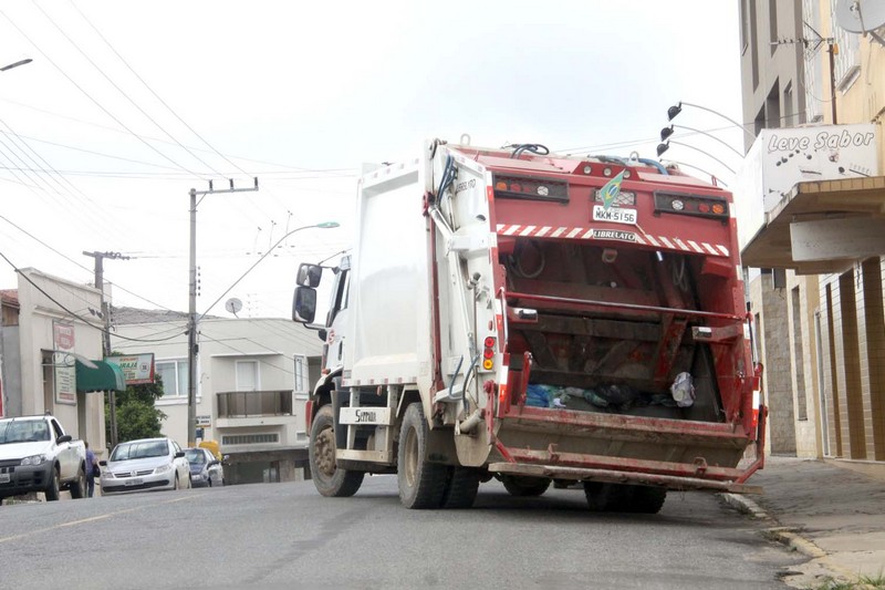 Aumento abusivo no valor da taxa de lixo foi abordado em Mafra  (1)