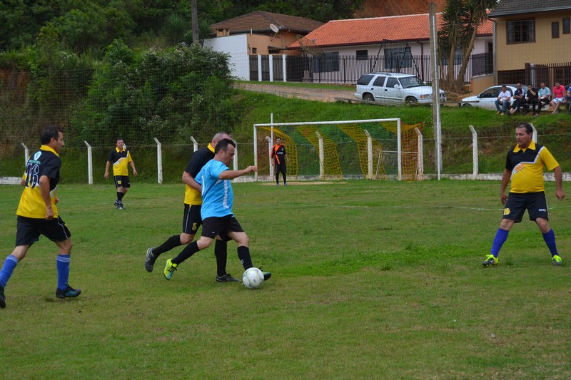 Chuva volta adiar rodada em Quitandinha