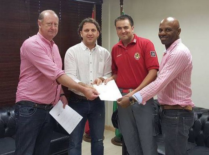 Veículo para resgate é entregue para Bombeiros Voluntários de Itaiópolis