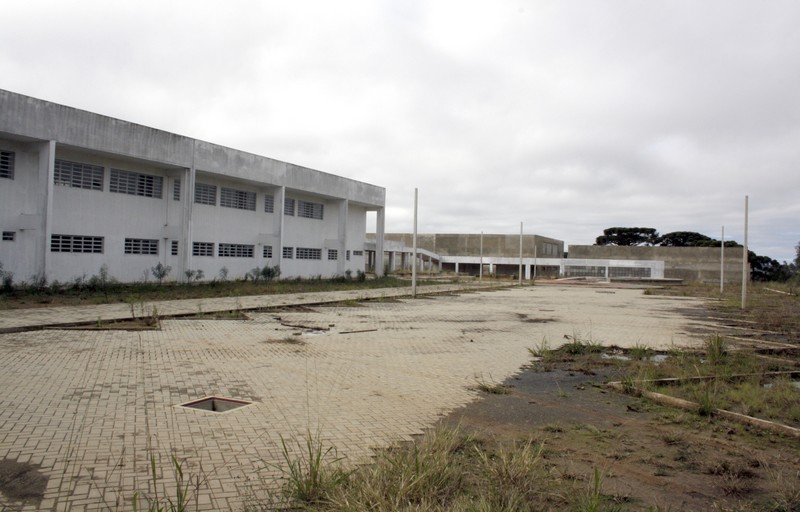 Vereador pede informações sobre continuidade das obras do CEDUP de Mafra (2)