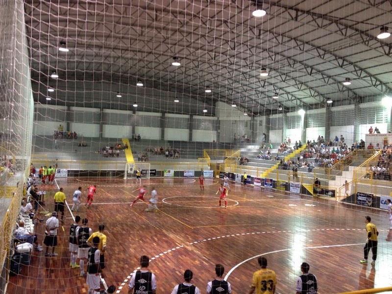 Ginásio Municipal Ione Cyriaco de Souza, palco da terceira edição da Copa Três Barras de Futsal