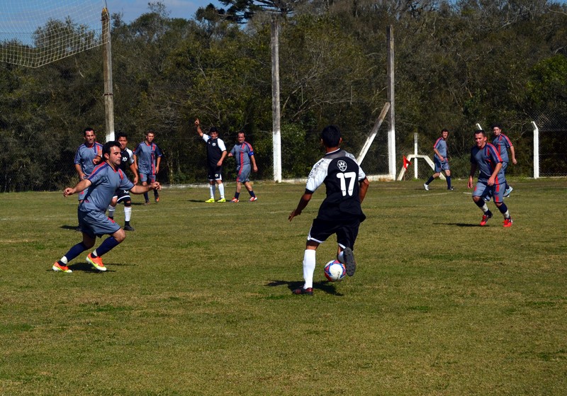 2ª Divisão de Quitandinha inicia com três jogos neste domingo (10)