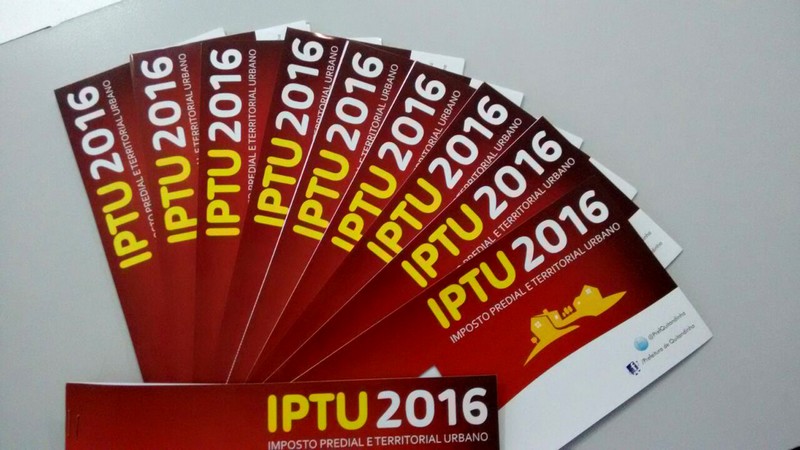Carnês do IPTU são distribuídos em Quitandinha