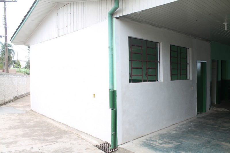 Parceria entre município e APP proporciona reforma na EMEF Campo da Lança (1)