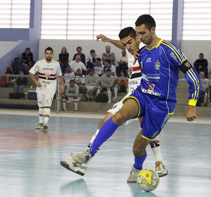 Mafra Ferromax anuncia a contratação de experiente fixo paulista (2)