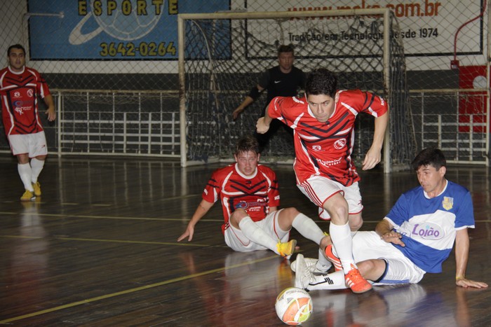 Flagrante da semifinal de 2015, entre Nacional de Rio Negrinho, que venceu os  Amigos do XV de Rio Negro
