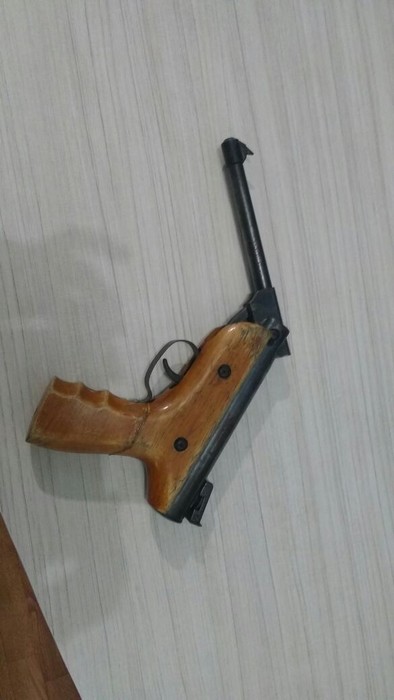 Mulher fica ferida ao receber disparo acidental de arma artesanal