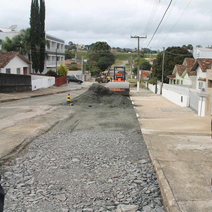Ruas 7 e 8 de Setembro serão asfaltadas em Mafra (1)