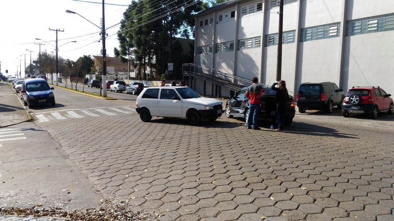 Moradores pedem melhorias na segurança na Rua Frederico Heyse